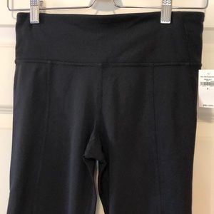 GapFit Sculpt Compression black size small NWT